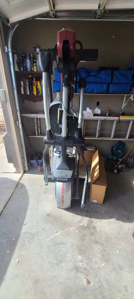 Free ProForm Smart Strider 535 Elliptical ProForm