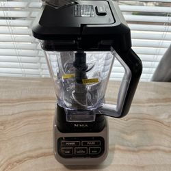Ninja Blender. 