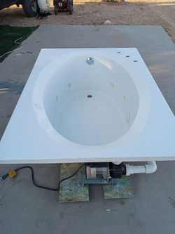 Jacuzzi bathtub