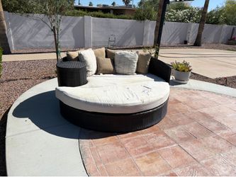 Pool Daybed