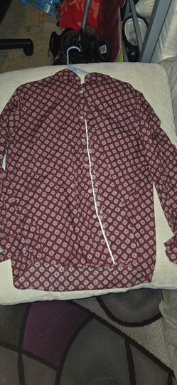 Men's Burgundy Geometric Print Button-Up Shirt