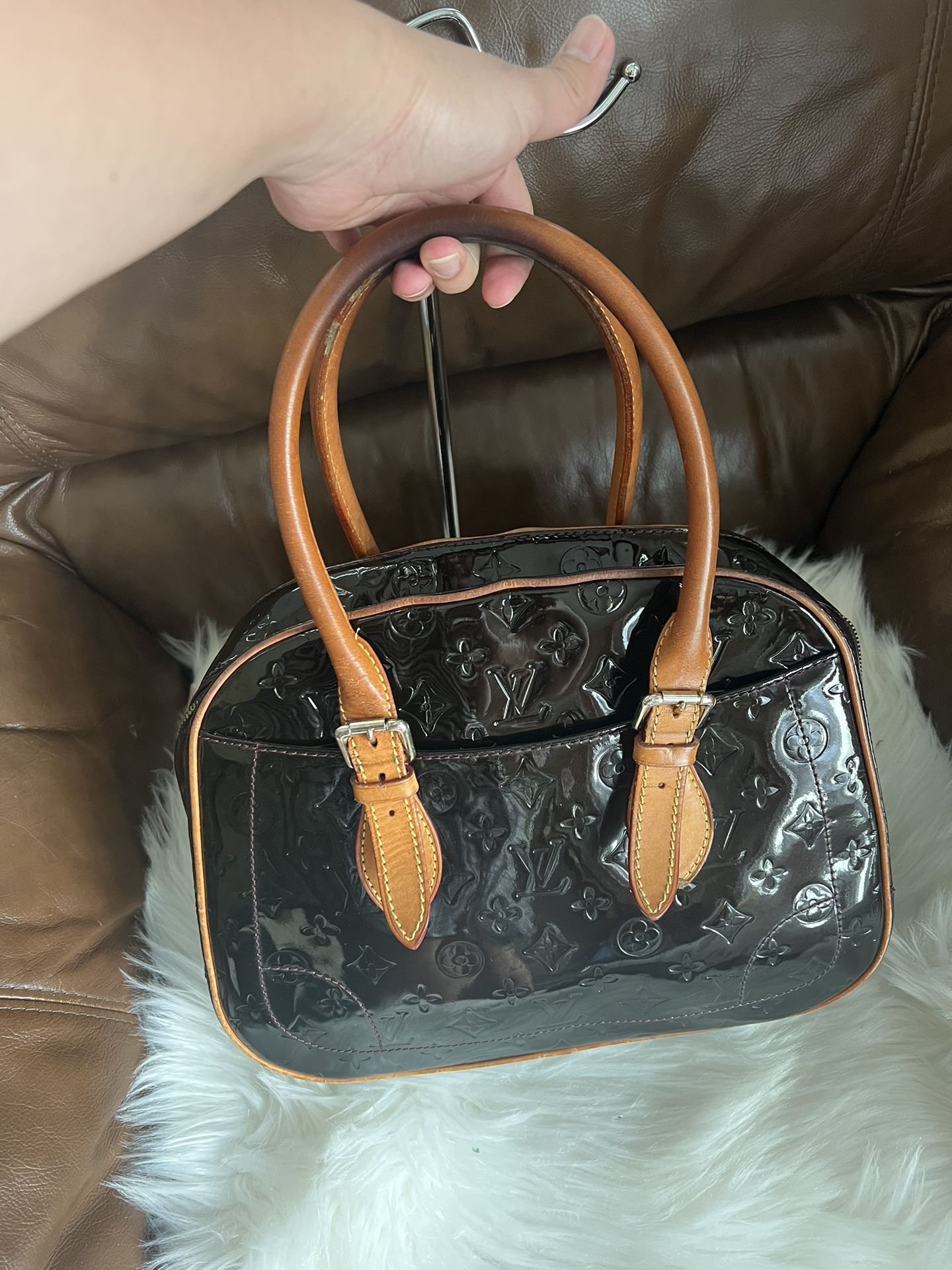 Epi Black LV Shoulder/Handbag