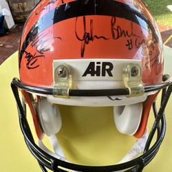 Cincinnati  Bengals signed Vintage Game Helmet