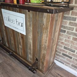 Antique Style Bar