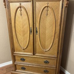 complete 5 Piece Bedroom Set With Mattresses