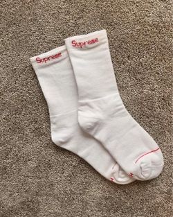 Supreme socks