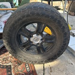 Lt325/69R 18/119S 8PR Fro Toyota Truck