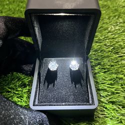2CT Moissanite Stud Earrings GRA Certified New