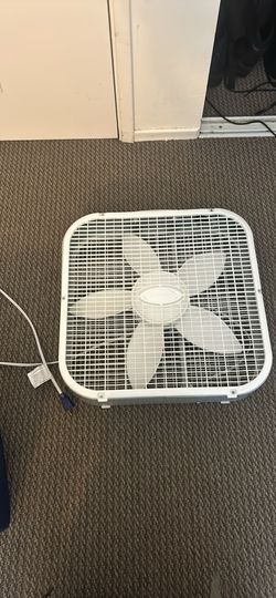 Lasko Box Fan