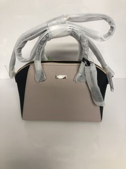 New Kate Spade medium purse