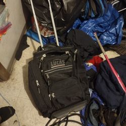 Duffle Bag With Wheels