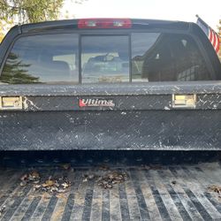 Pick Up Bed Tool Box