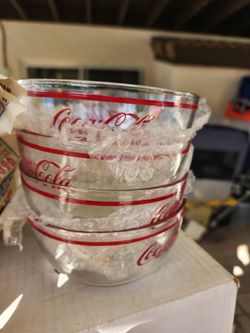 Coca Cola Dish Set