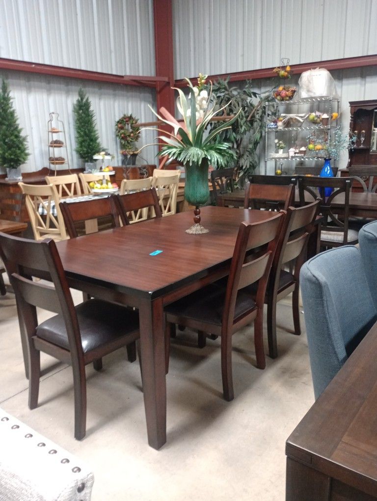 Dining Table Set / Comedor