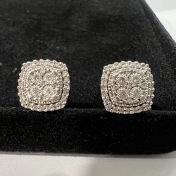 925 Sterling Silver Real White Diamond Earrings 2.29g (0.08) Oz