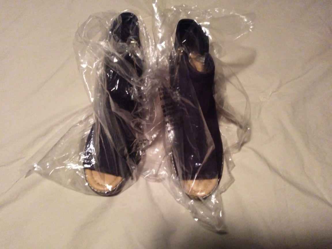 Women's open toe ankle boots