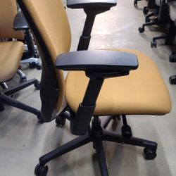 Rarely Used! Steelcase Amia Chair