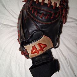 CUSTOM 44 CATCHER GLOVE