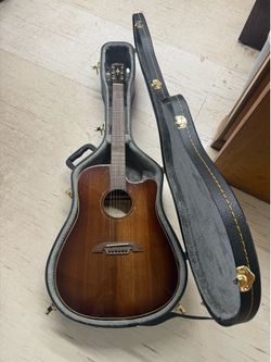 Alvarez acoustic electric guitar