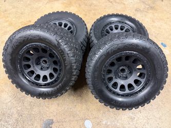 Traxxas XRT X-Maxx Gravix Belted Tires & Wheels Set of 4 – 24mm Hex