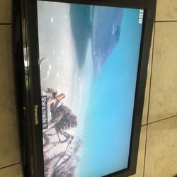 Panasonic VIERA TCL26X1 26" 720p LCD TV