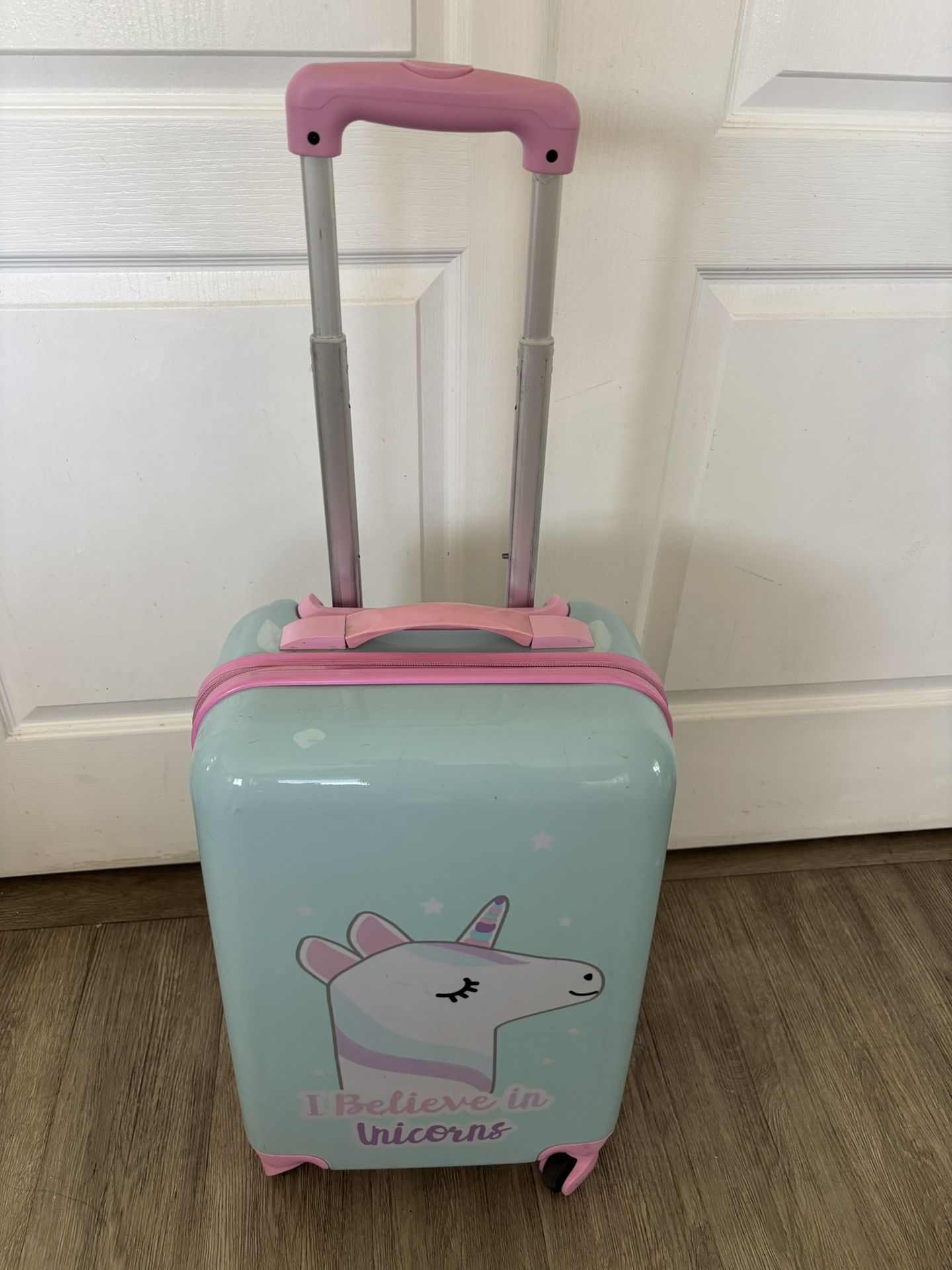 Kids Suitcase $20