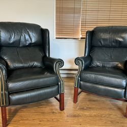 Vintage Manual Green Wingback Recliners