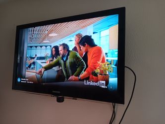 Samsung 34 inch working TV, like new