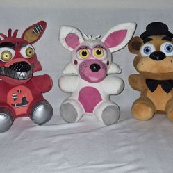 Five Nights At Freddy's Plush Bundle