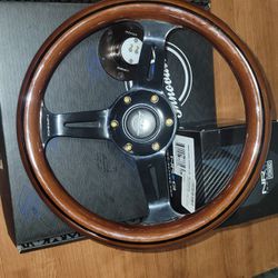Nrg Steering Wheel & Quick Release Hub