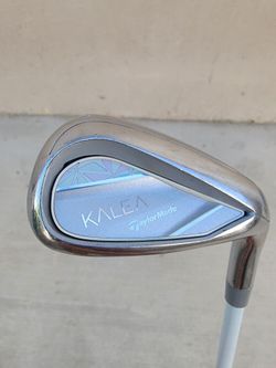 Ladies TaylorMade Kalea Pitching Wedge Ultralite 45 Graphite Ladies Flex Right Handed