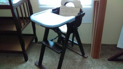 Anka High Chair