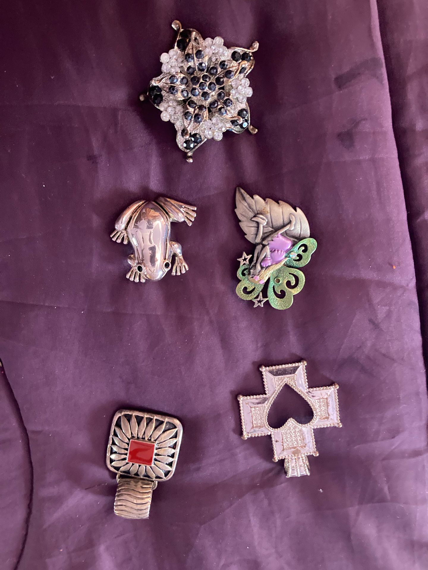 Lot Of Brooches And Necklace Pendants 