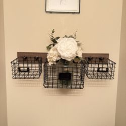 Rustic Hanging Basket Shelf 