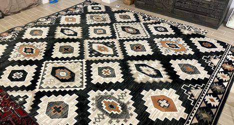 Living Spaces Tribal Rug  9’8” x 12’8”