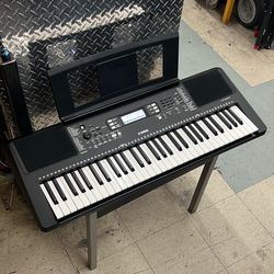 Yamaha PSR-E373 61 Key Portable Electronic Keyboard