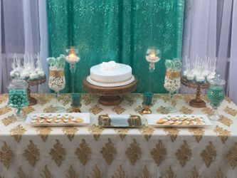 Party items and decorations