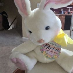 HALLMARK EASTER BUNNY PLUSH NEW