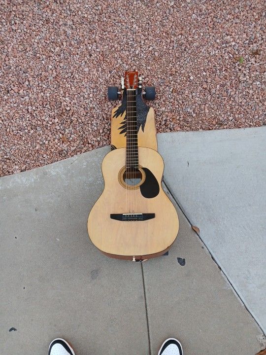 Johnson Guitar