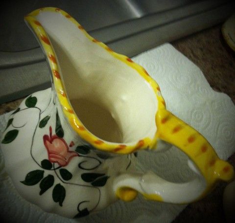 Vintage Small "H.I. Co" 1953 Floral Pitcher/Creamer.