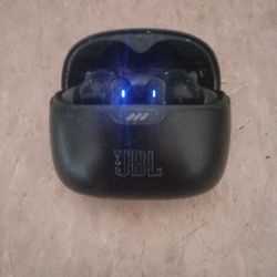 JBL Tune Wireless Earbuds 