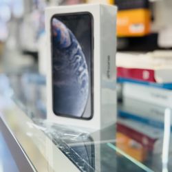 iPhone XR CRICKET BRAND NEW
