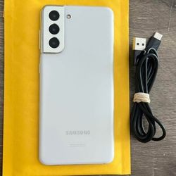 Samsung Galaxy S21, Factory Unlocked,  Excellent Condition,  LIKE NEW 