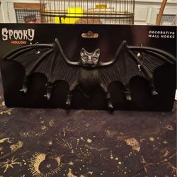 Halloween Metal Bat Hook Gothinc Decor