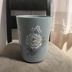 Trash Can $5