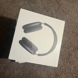 Black AirPod Max