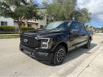 2022 FORD F150 XLT STX SUPERCREW CAB PERFECT