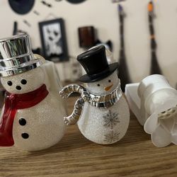 Bath and Body Works Christmas Snowman Wall Flower Plug Ins  - set of 3