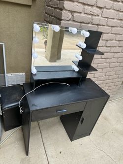 Black Vanity