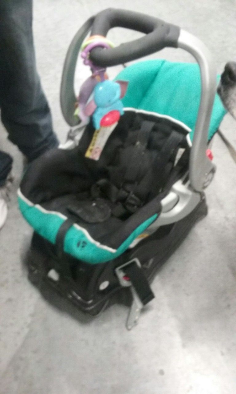 Baby trend car seat